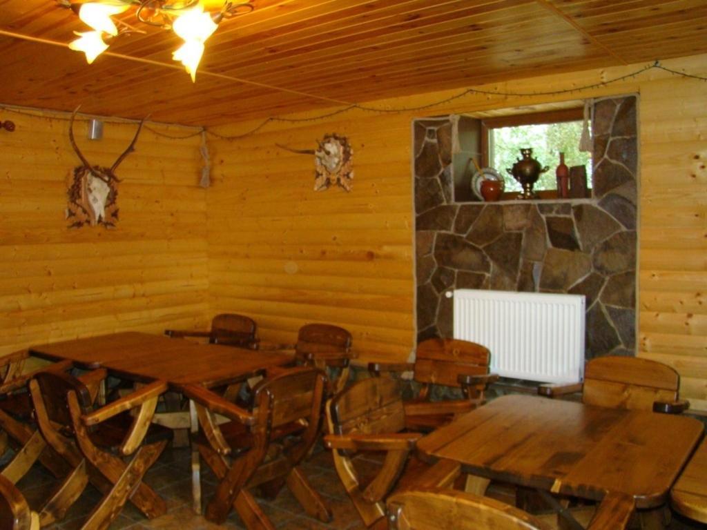 Na Velykim Yaremche Exterior foto