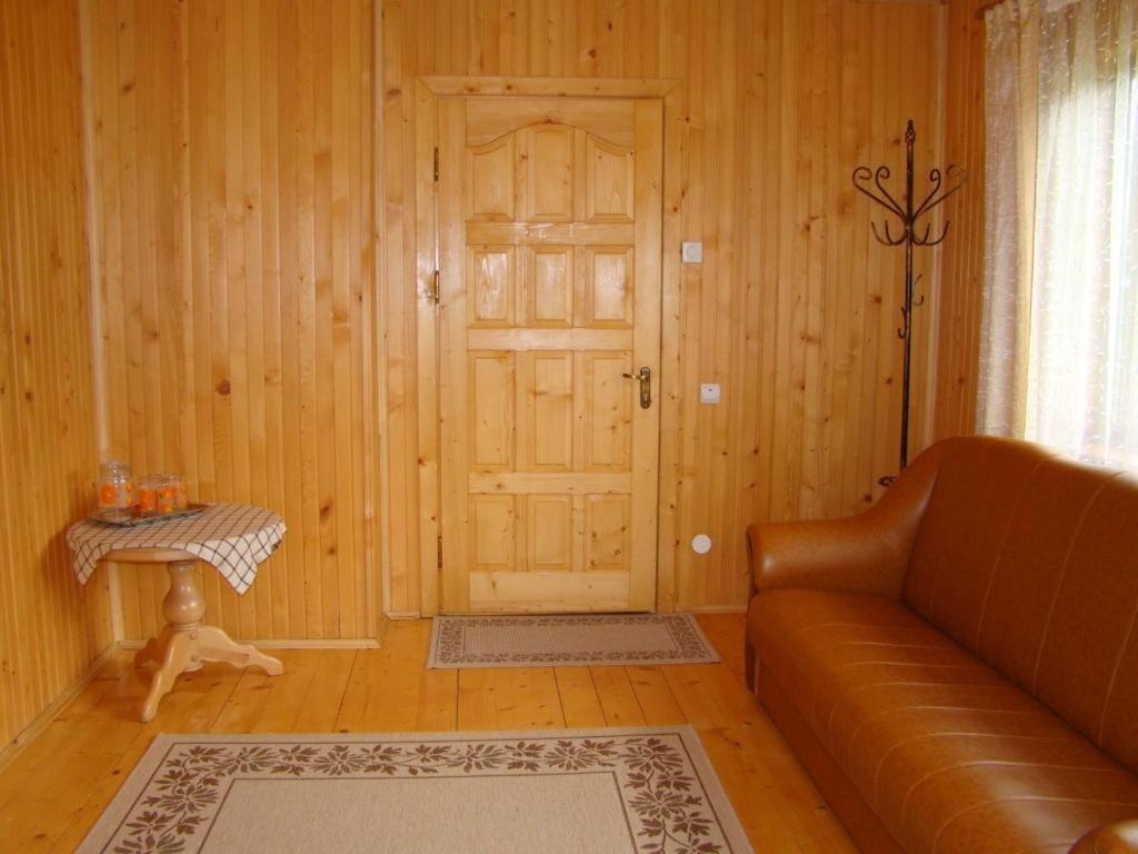Na Velykim Yaremche Exterior foto