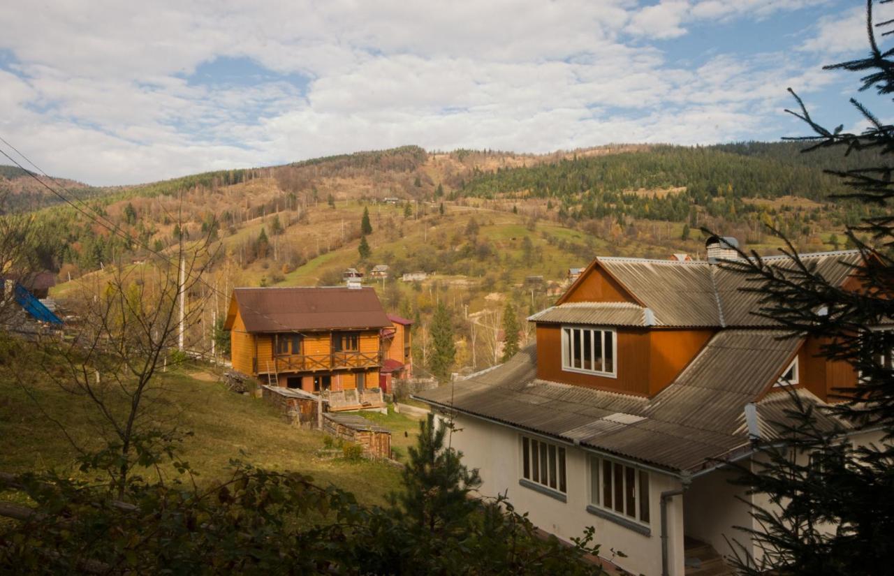 Na Velykim Yaremche Exterior foto